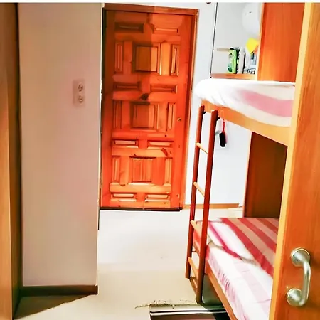Estudio En La Zona Media De Con Garaje Incluido Apartment *